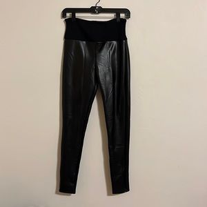 Assets by Spanx Faux Leather Leggings